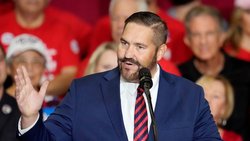 Top officials in Arizona's Maricopa County agree on how to oversee elections, ending a legal battle