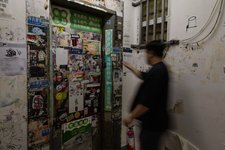 Hong Kong’s independent bookstores, a refuge for Chinese readers, are under threat