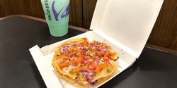 I tried Taco Bell's new Mexican Pizza. It's even better than the original.