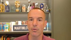 Martin Lewis BBC licence change update after Lisa Nandy rules out option