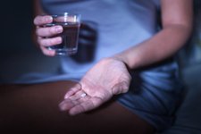 What you should know before taking melatonin to help you sleep